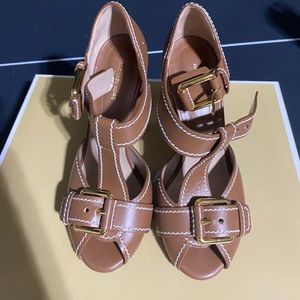 michael kors heels